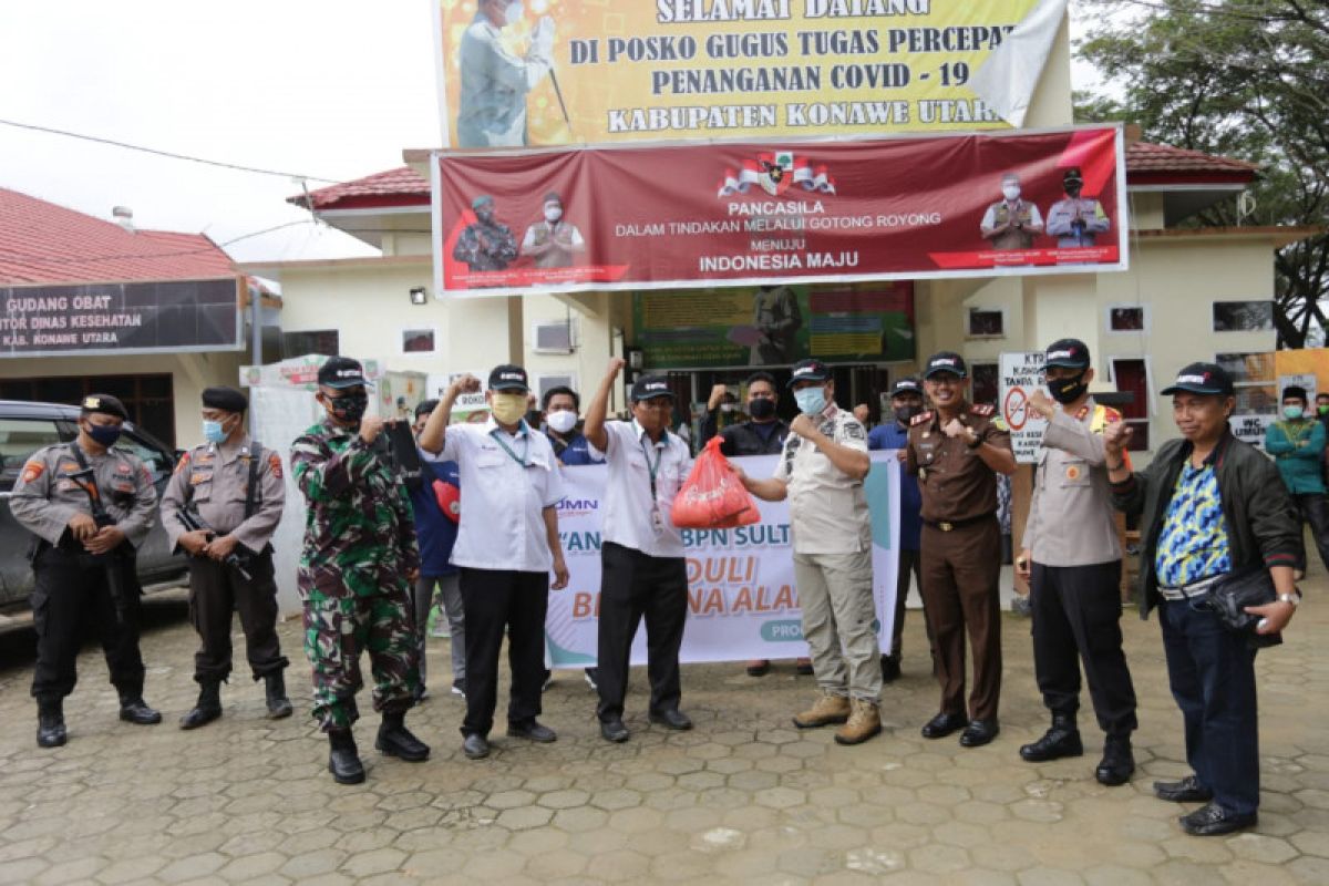 ANTAM Salurkan 1.000 paket sembako untuk korban banjir di Konawe Utara