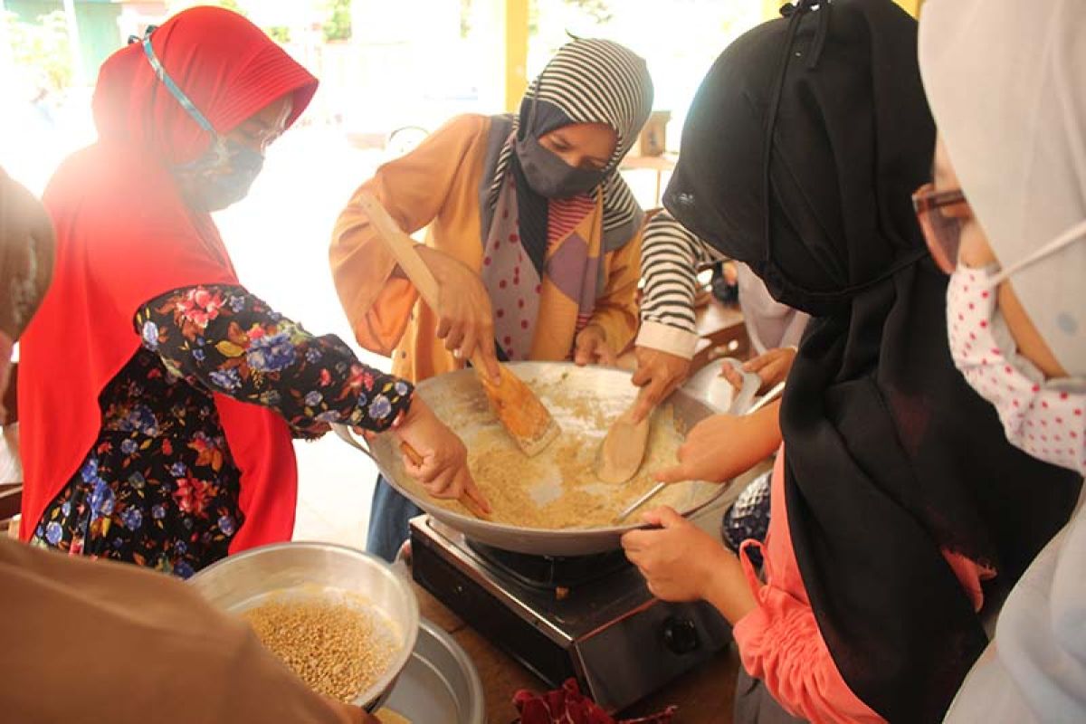 Dosen UMP laksanakan Program Pengabdian Kepada Masyarakat