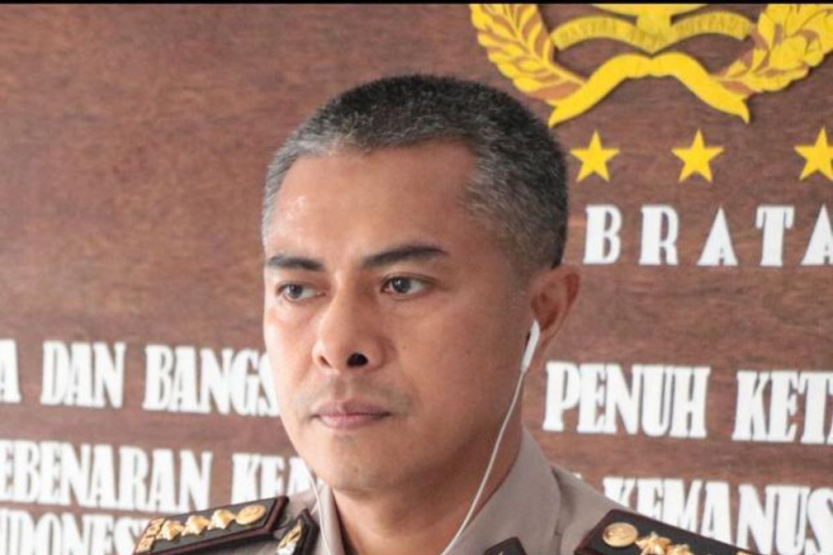 Polisi pantau kesehatan tiga pembawa paksa jenazah COVID-19 di RS Labuang Baji