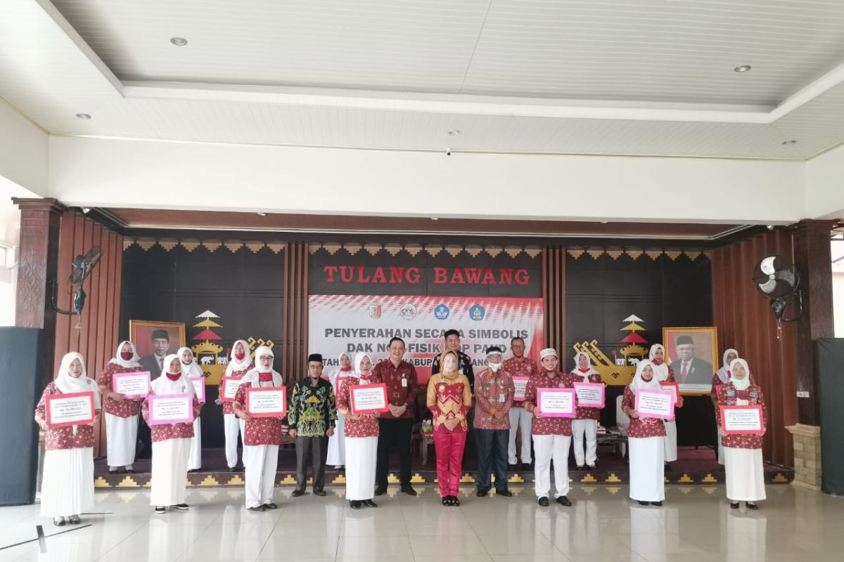 Bupati Winarti salurkan bantuan operasional pendidikan anak usia dini