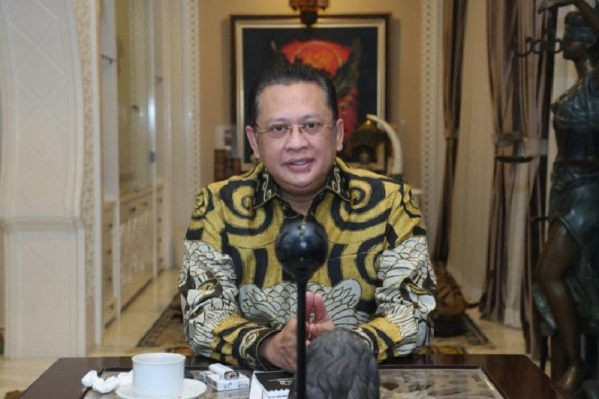 Ketua MPR minta Pemda evaluasi pelaksanaan PSBB dan Normal Baru