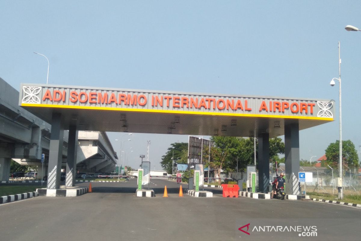 Bandara Adi Soemarmo melayani empat maskapai penerbangan