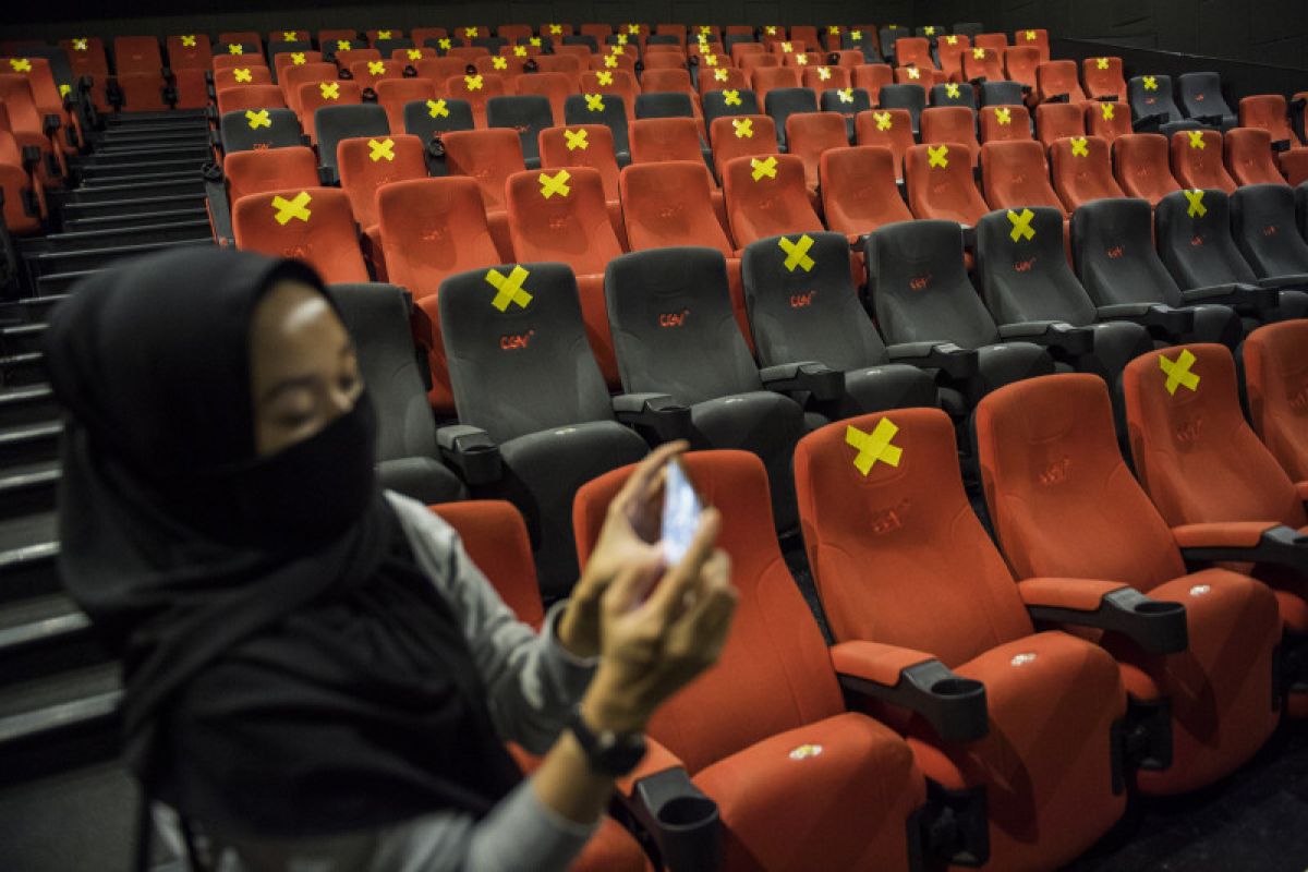 CGV buka empat bioskop hari ini