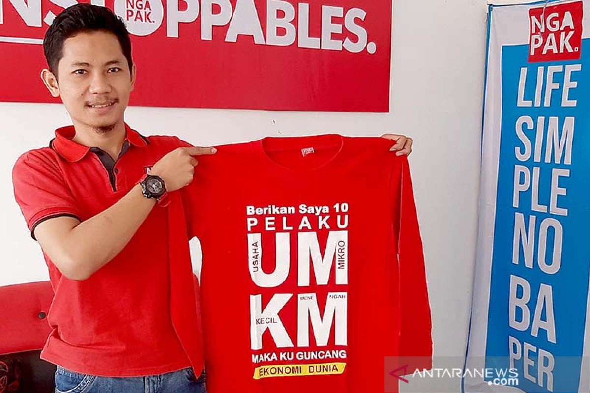 "Kaos Ngapak" wujud kebanggaan terhadap produk dalam  negeri