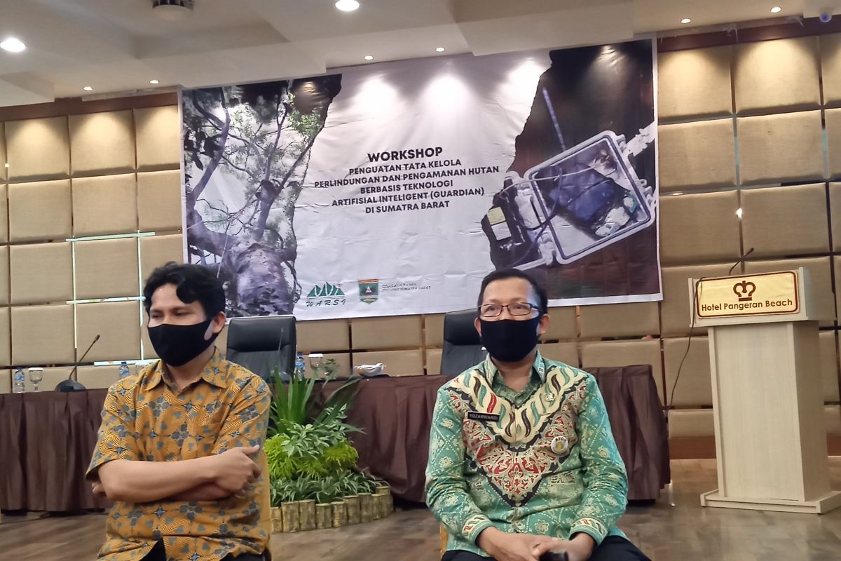 LPHN Sirukam temukan perusak hutan melalui pemasangan alat guardian