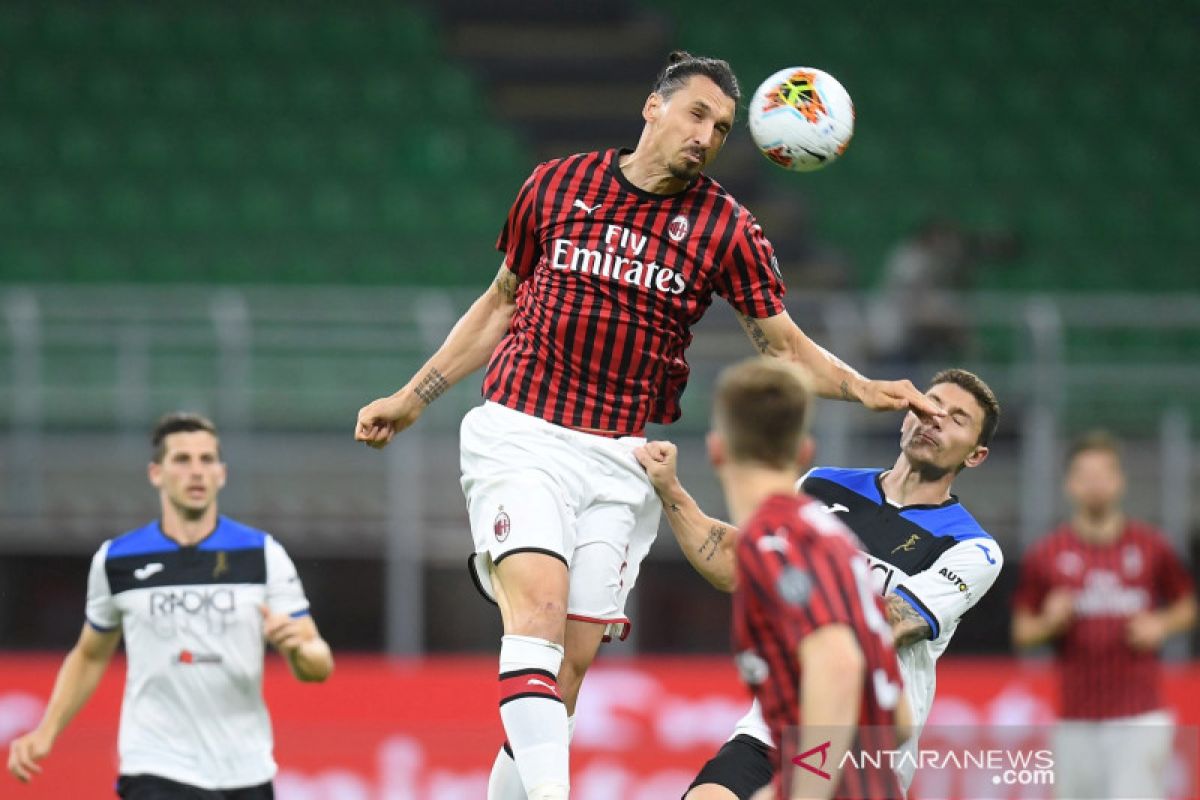 Ibrahimovic absen pada latihan pramusim AC Milan