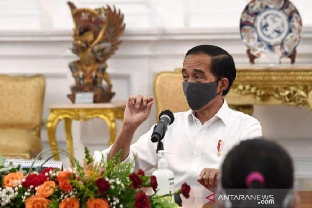 Jokowi instructs to conduct wear face mask campaign extensively