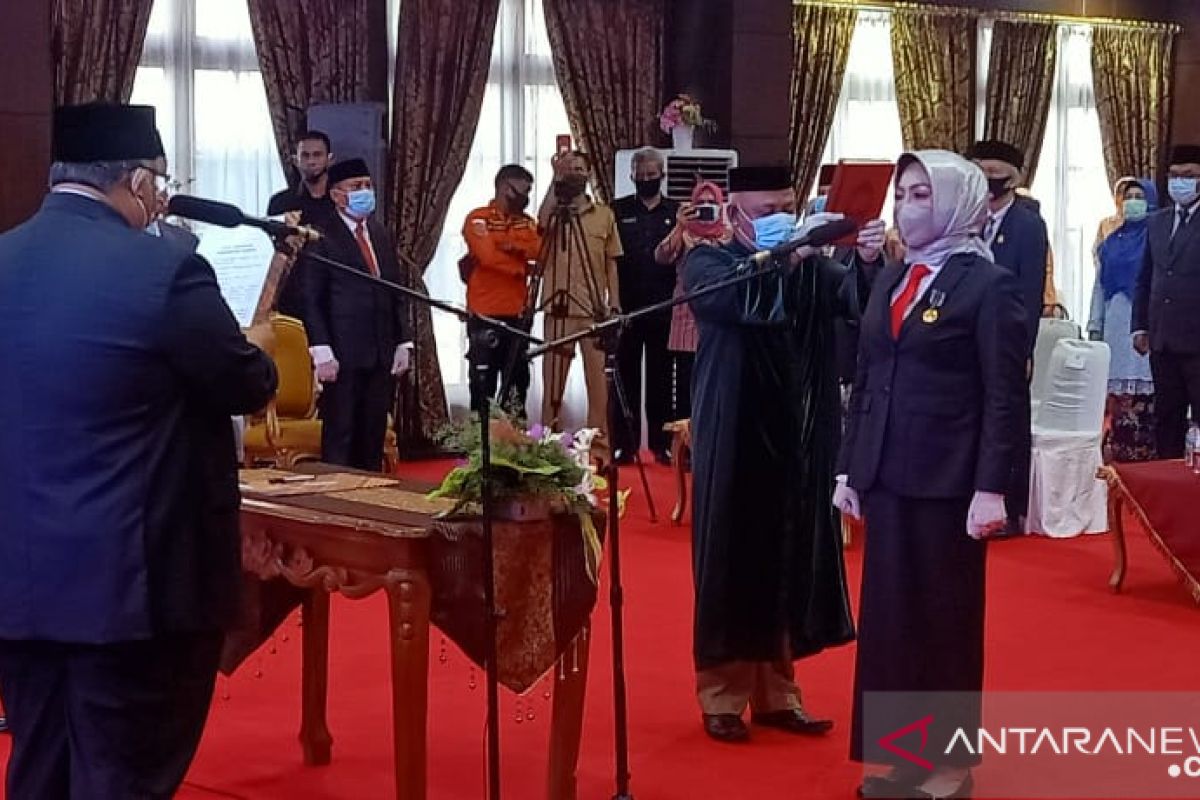 Nur Endang Abbas jabat Sekda Provinsi Sulawesi Tenggara