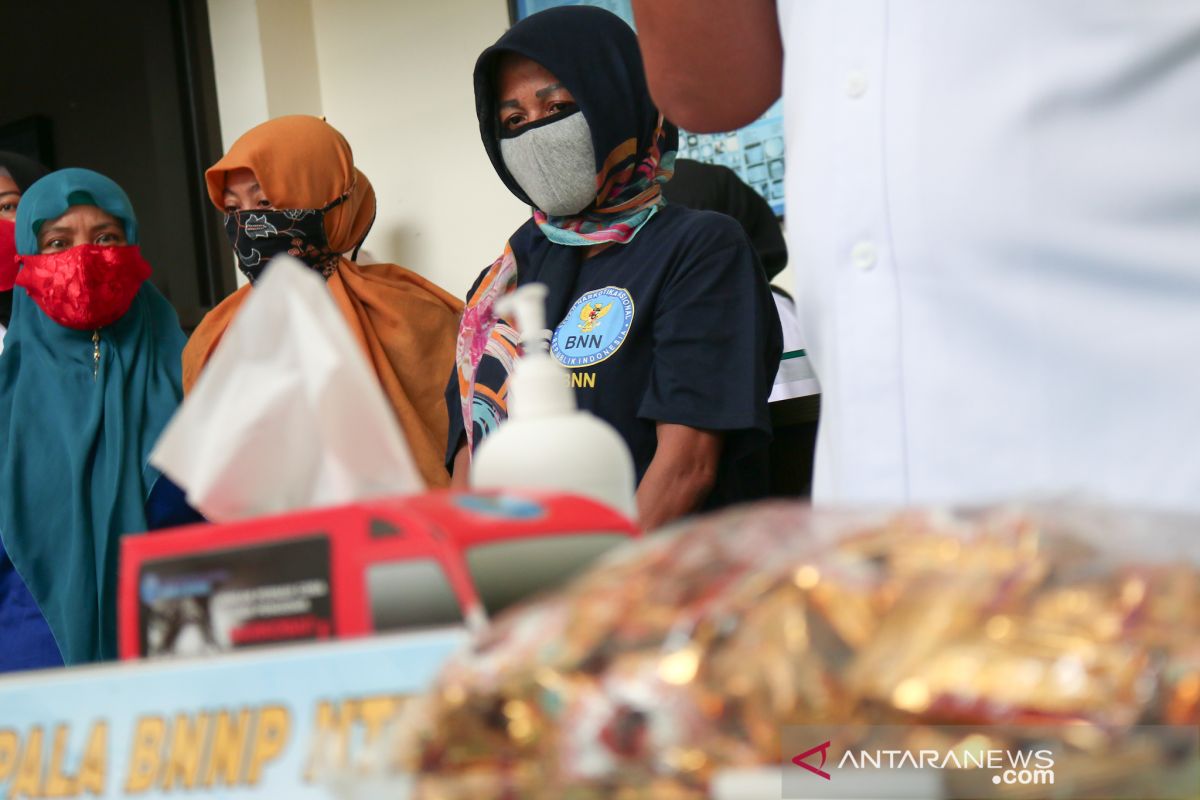 Terungkap emak-emak selundupkan sabu dalam permen wafer cokelat dari Batam ke NTB