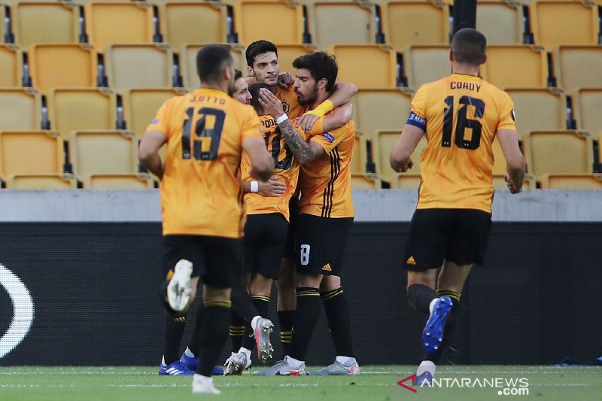 Penalti Jimenez antar Wolverhampton singkirkan Olympiakos