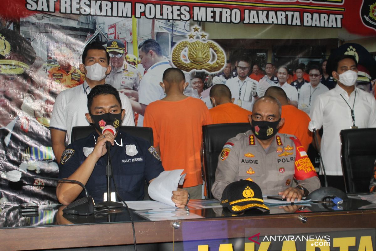 Penyebar video porno mematok biaya langganan grup mulai Rp100.000