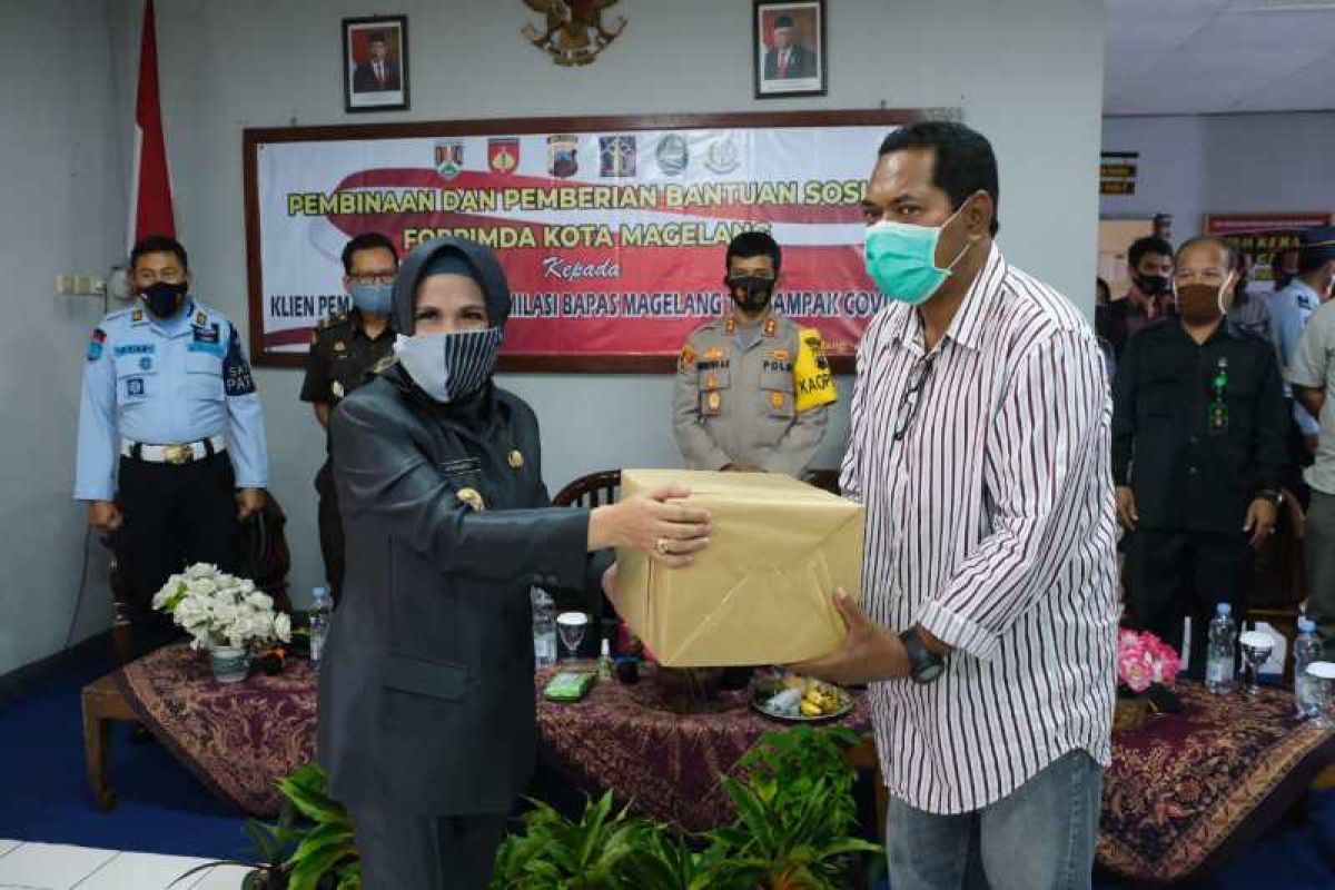 41 warga binaan asimilasi dapat bantuan sembako dari  Forpimda Kota Magelang