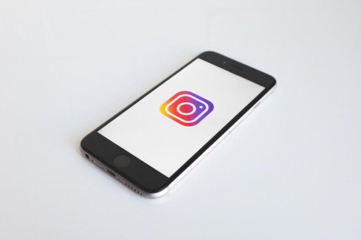 Instagram tak hapus foto yang sudah dihapus pengguna