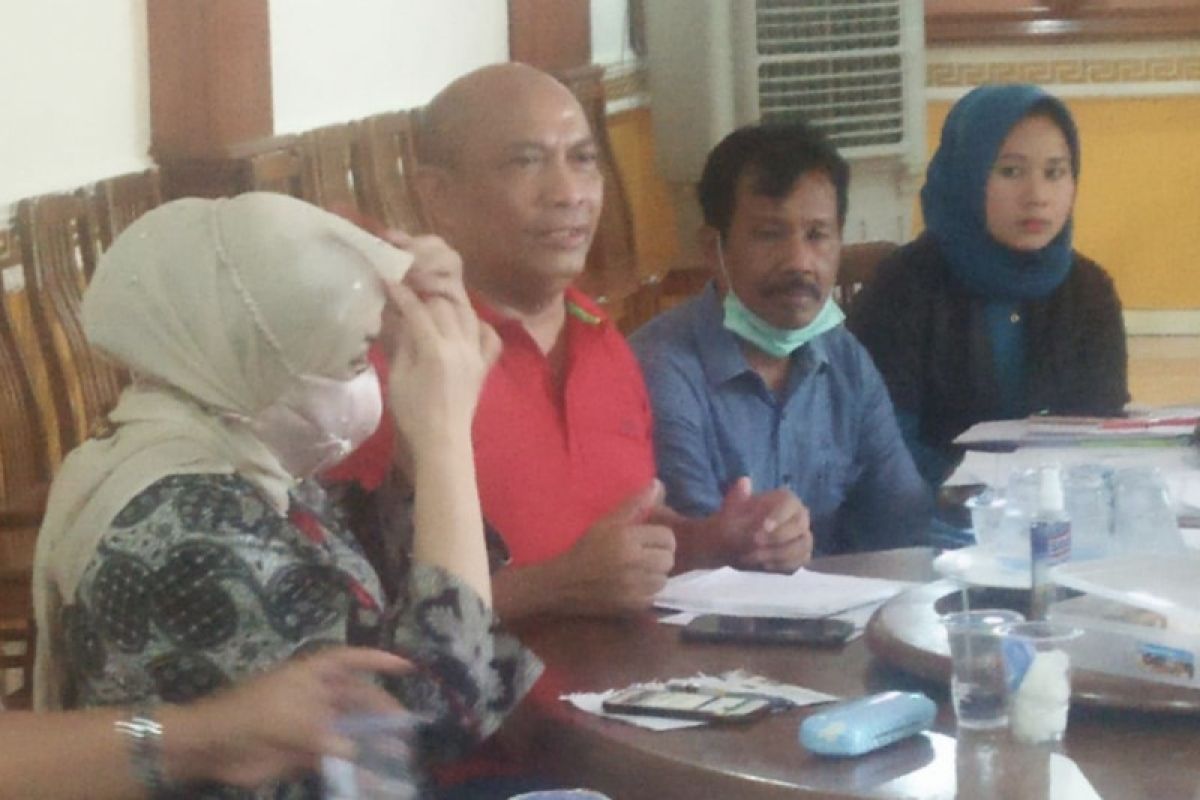 Wahyu Adi - Supriati rapat konsolidasi pemenangan Pilkada 2020