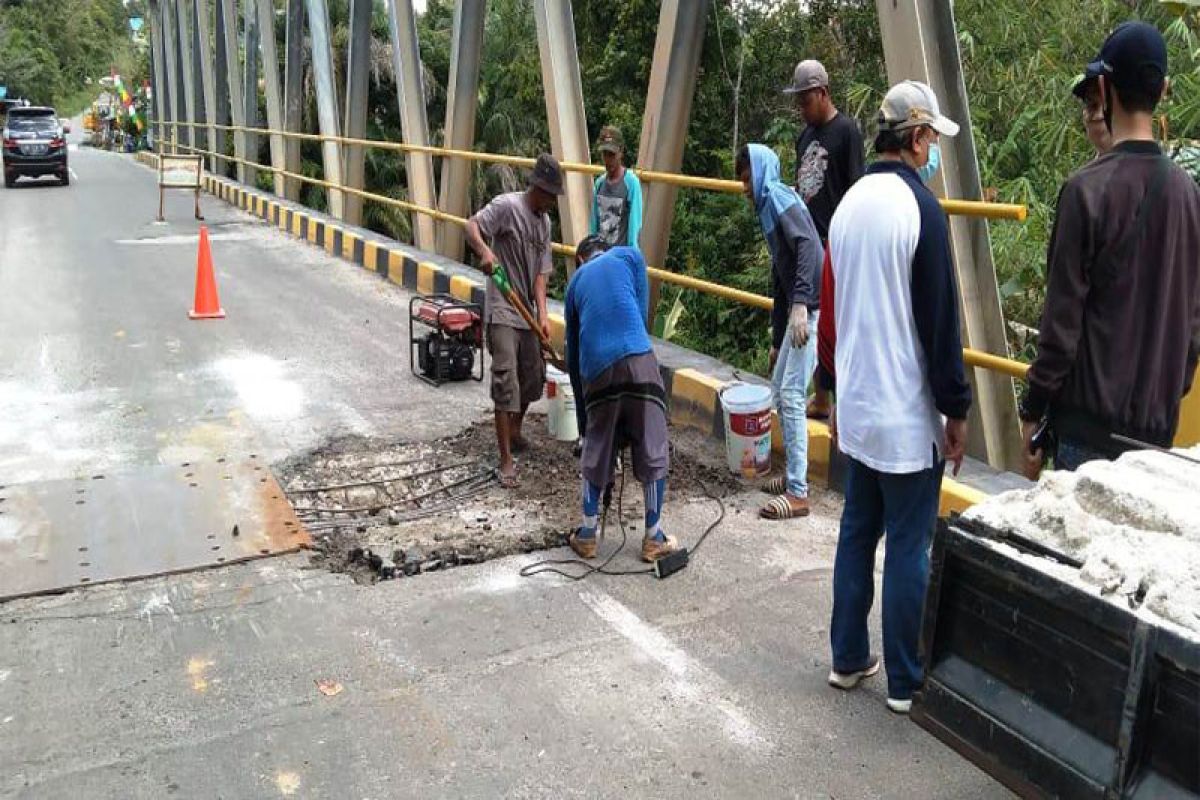 Gubernur langsung gerakkan PUPR Kalteng perbaiki jembatan rusak di Pulpis