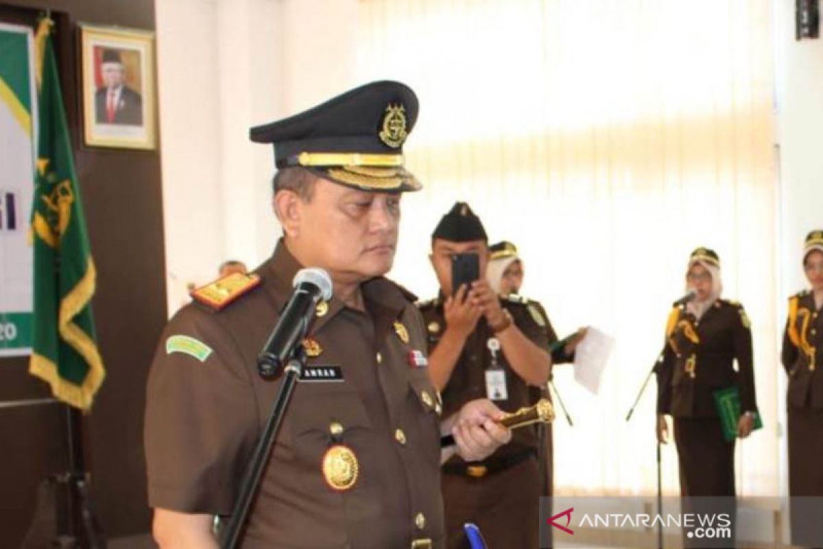 Jaksa Agung ST Burhanuddin copot Kajati Sumatera Barat Amran