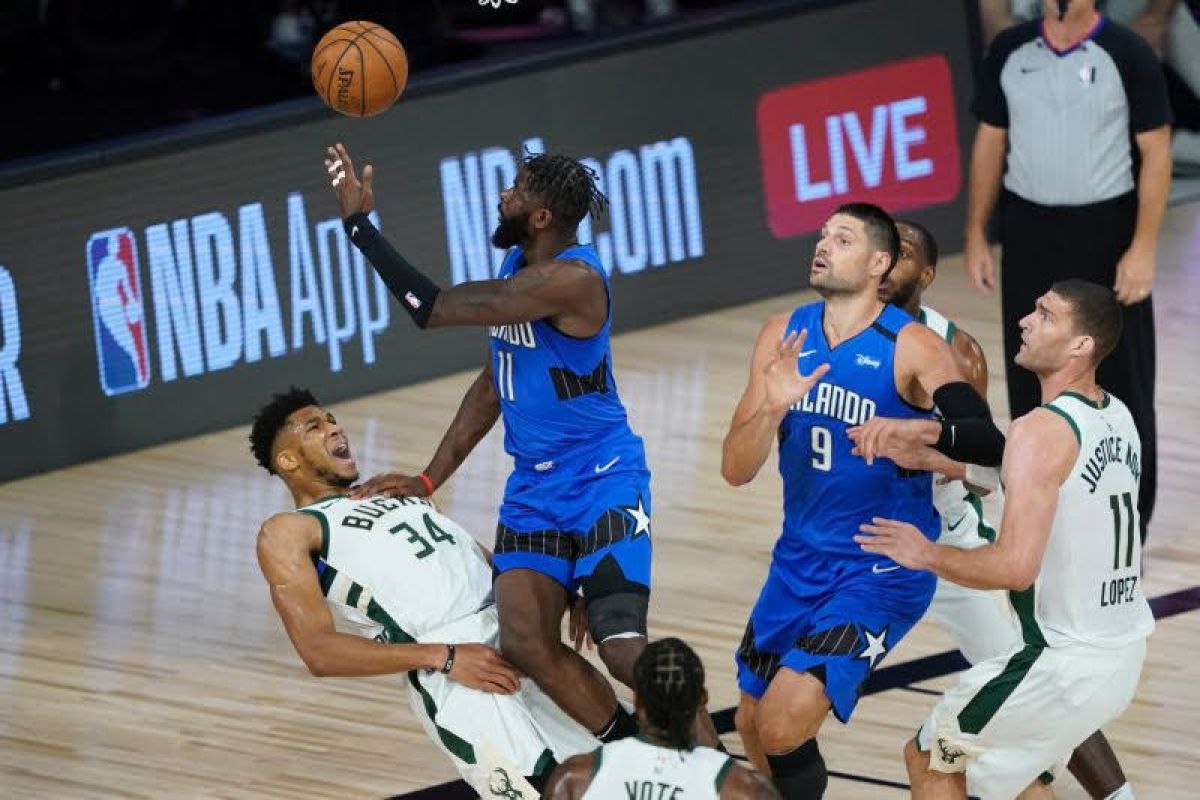 Bucks bangkit, kalahkan Orlando Magic 111-96 untuk samakan kedudukan 1-1