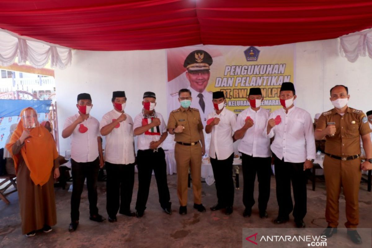 Tahun depan, Wali kota Kendari naikan insentif RT/RW