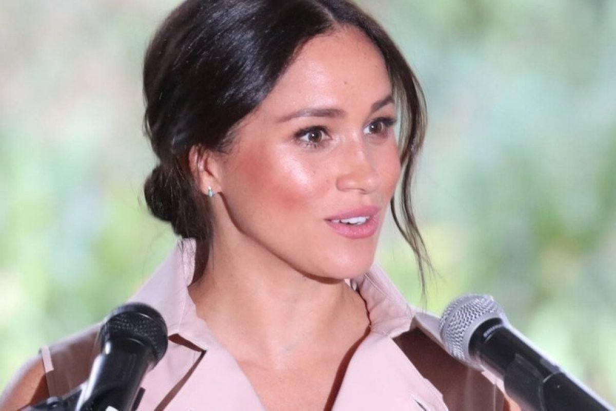 Dianggap langgar protokol kerajaan, Meghan Markle diminta untuk copot gelar "Duchess of Sussex"