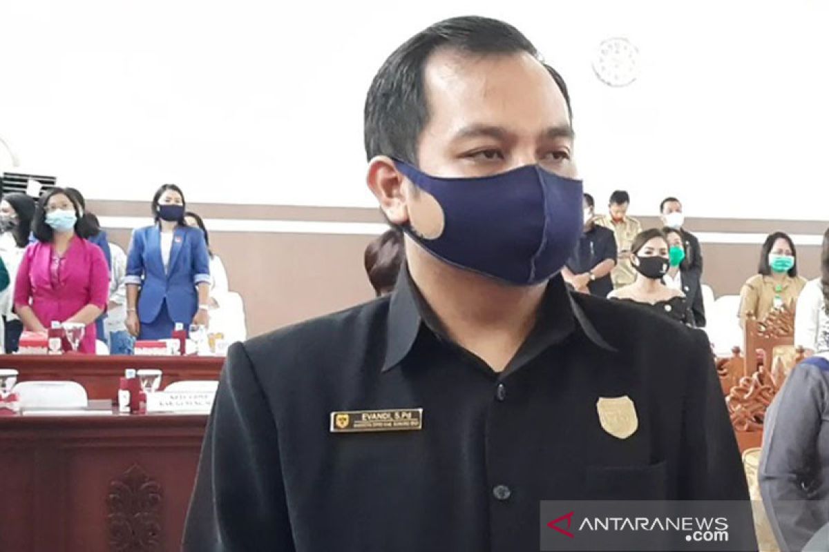 Legislator pertanyakan izin angkut kayu log milik PT HPL