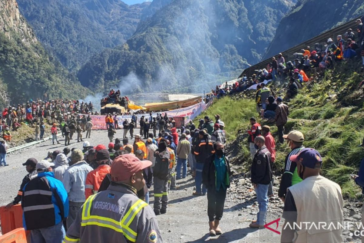 Manajemen PT Freeport setuju penyiapan bus karyawan ke Timika