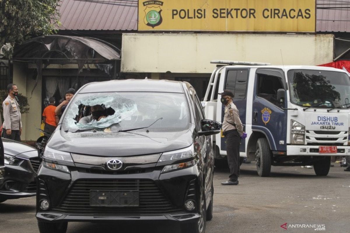 Koalisi masyarakat sipil kecam kejadian vandalisme yang terjadi di Mapolsek Ciracas