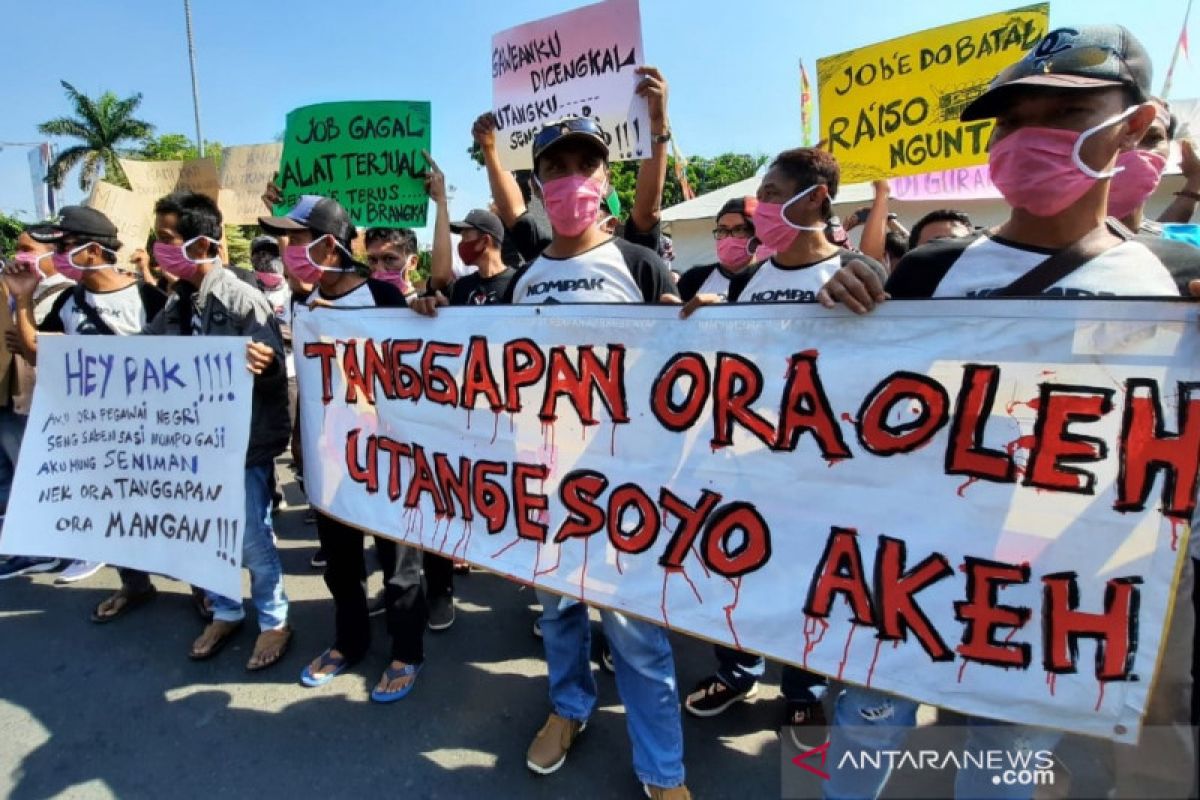 Seniman Kudus: Pak Bupati, izinkan kami kembali bekerja