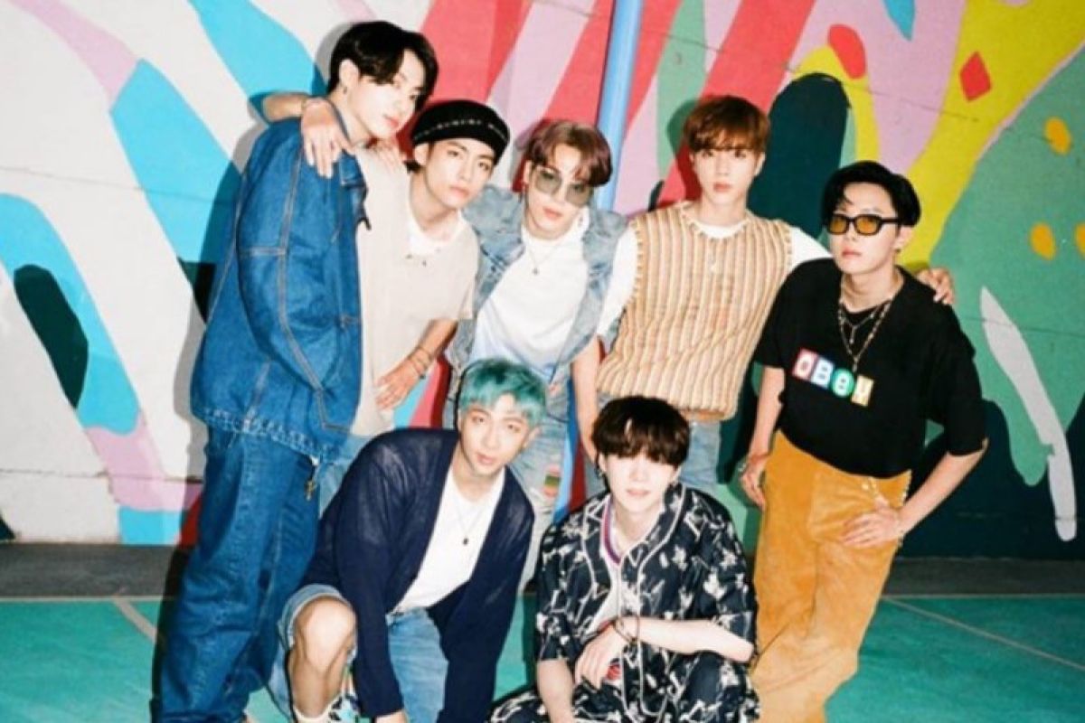 BTS rajai Billboard Hot 100 lewat 'Dynamite'