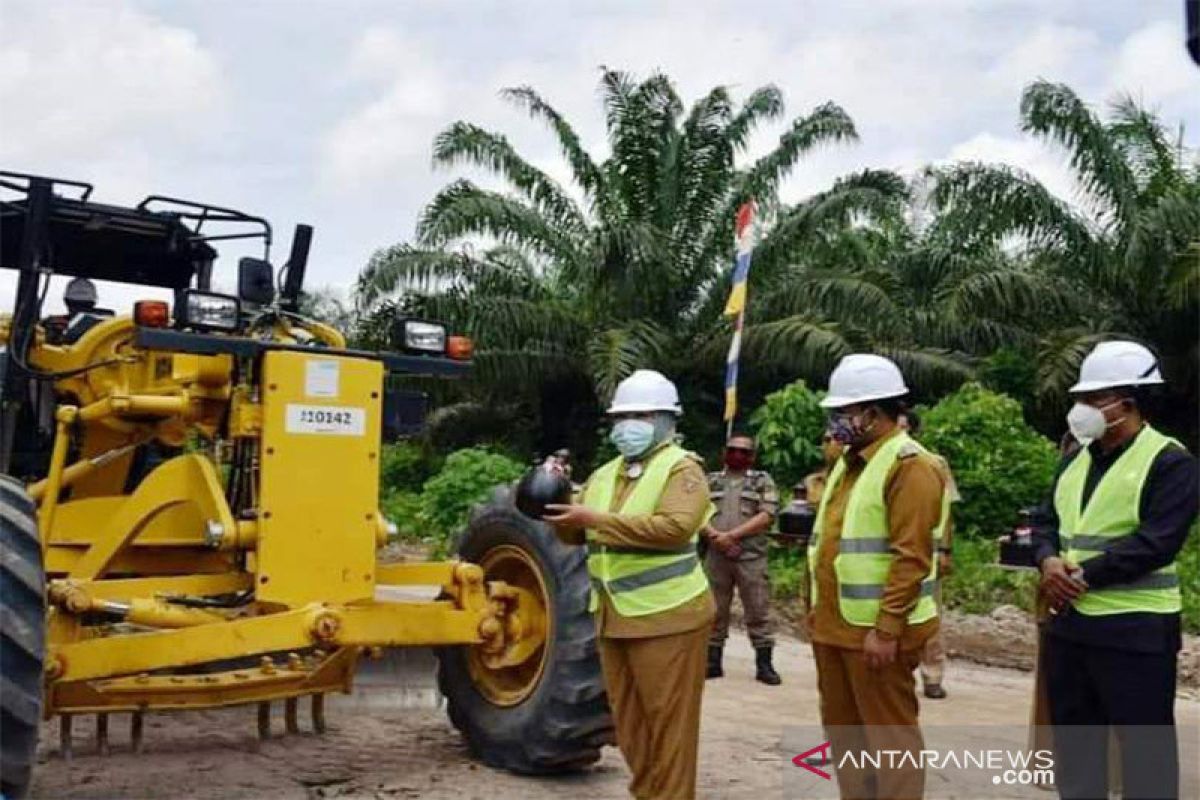 Pemkab Kobar luncurkan program inovasi pembiayaan infrastruktur jalan