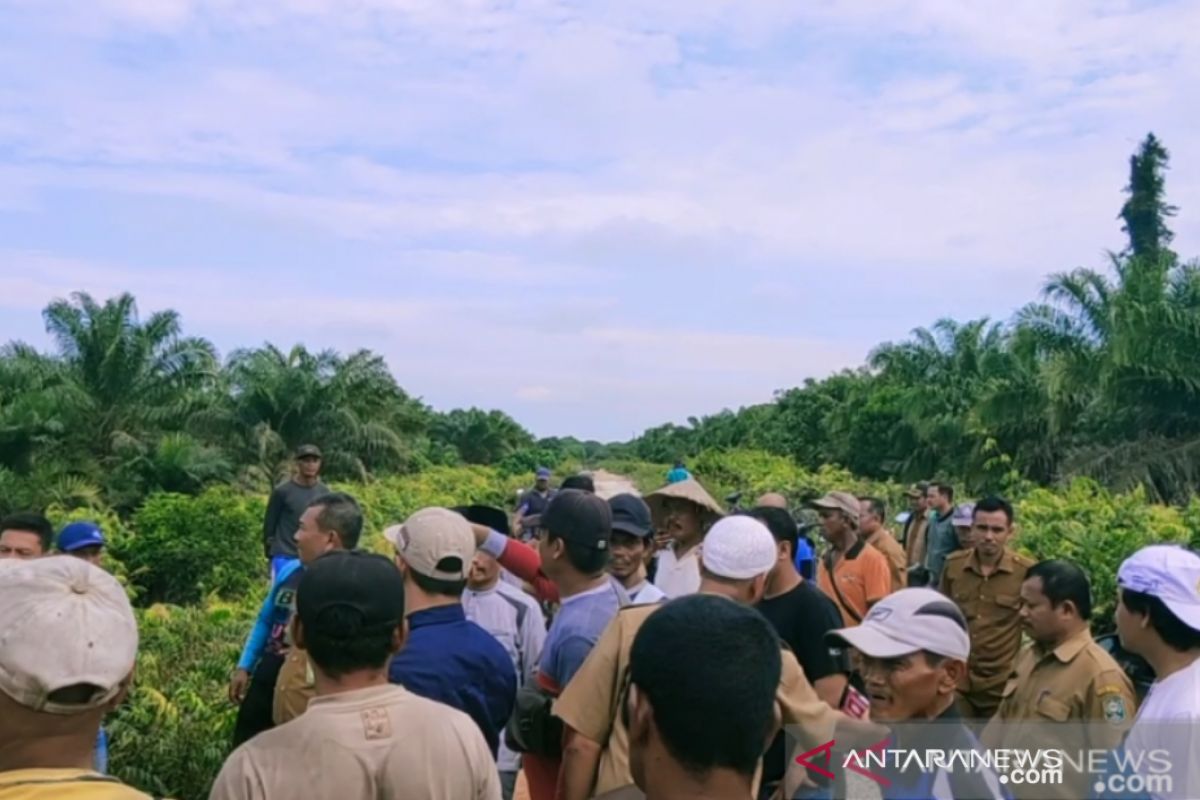 Kabag Pertanahan Siak enggan komentari dugaan korupsi penerbitan IUP PT DSI