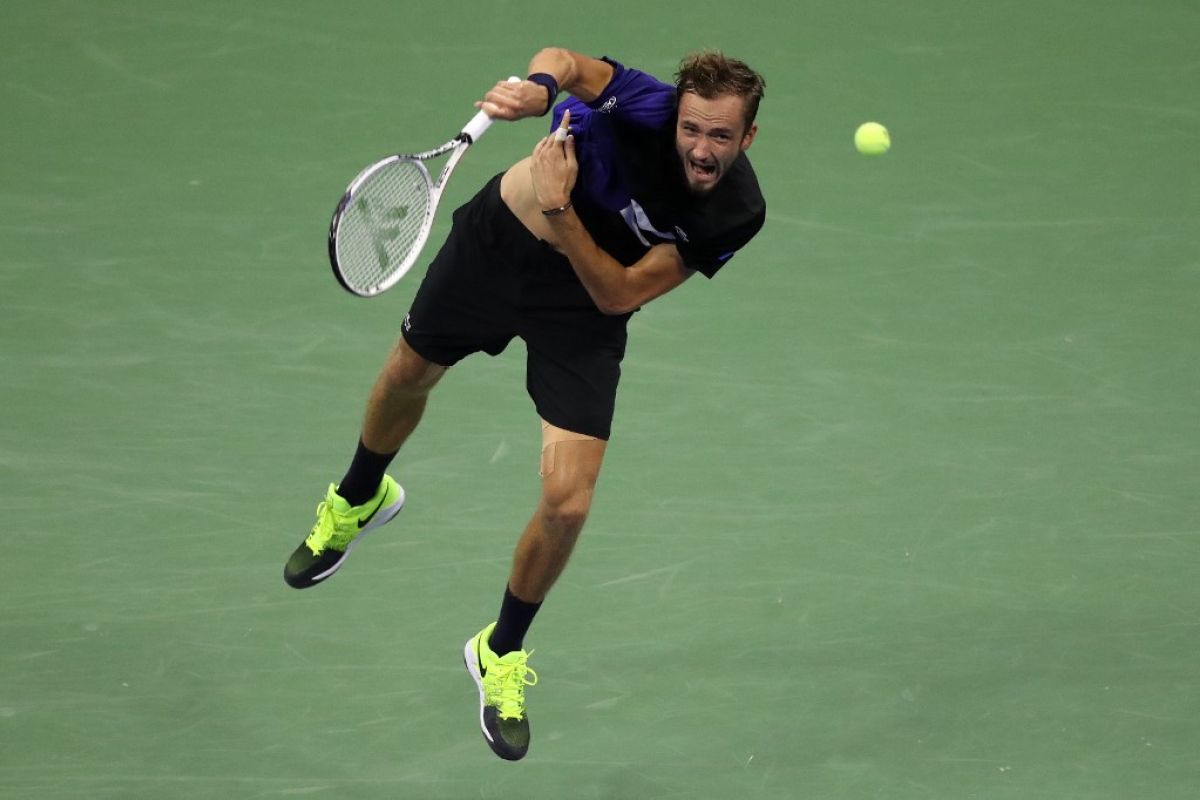 Medvedev tumbangkan Tiafoe untuk merangsek ke delapan besar US Open