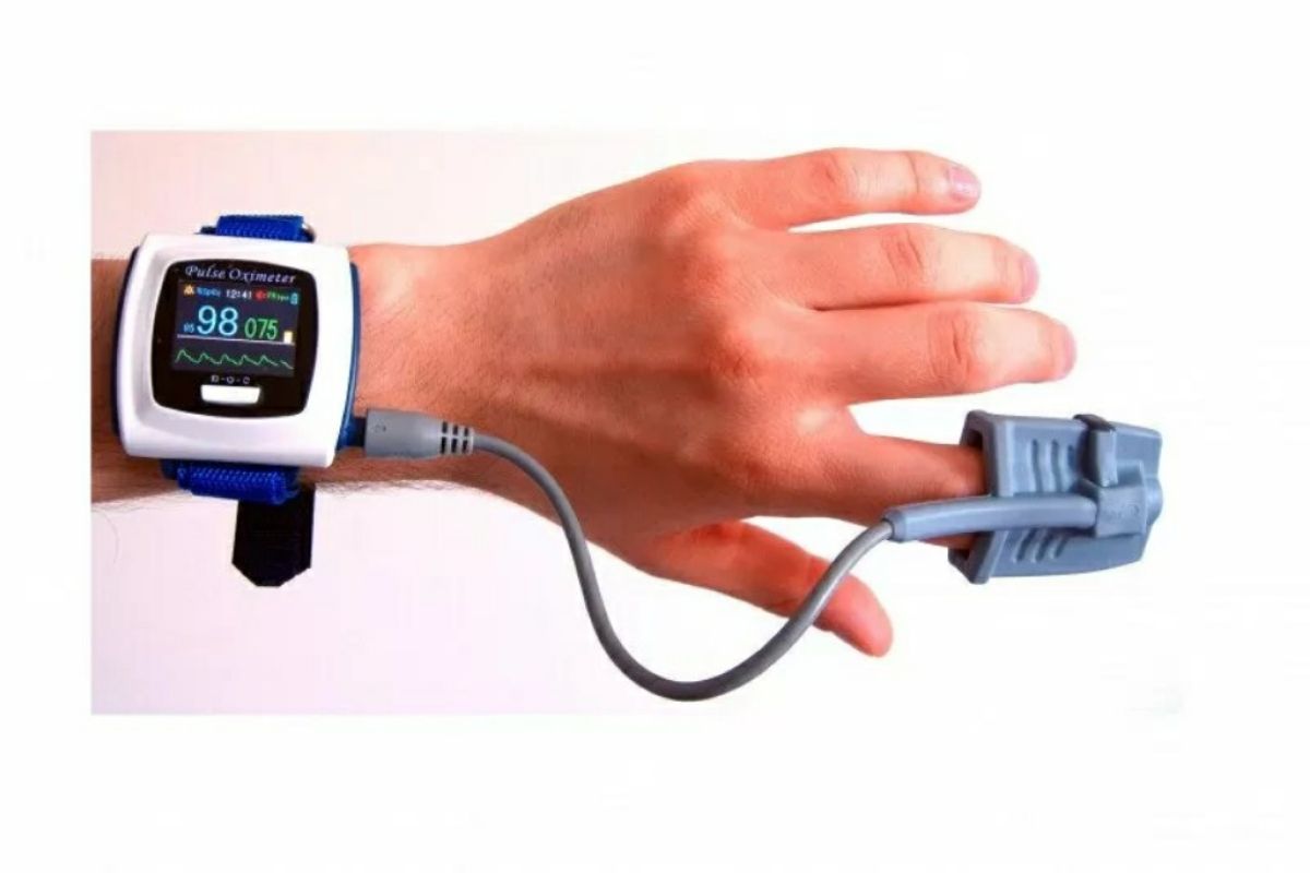 Pulse oximeter dibutuhkan bagi pasien corona isolasi mandiri