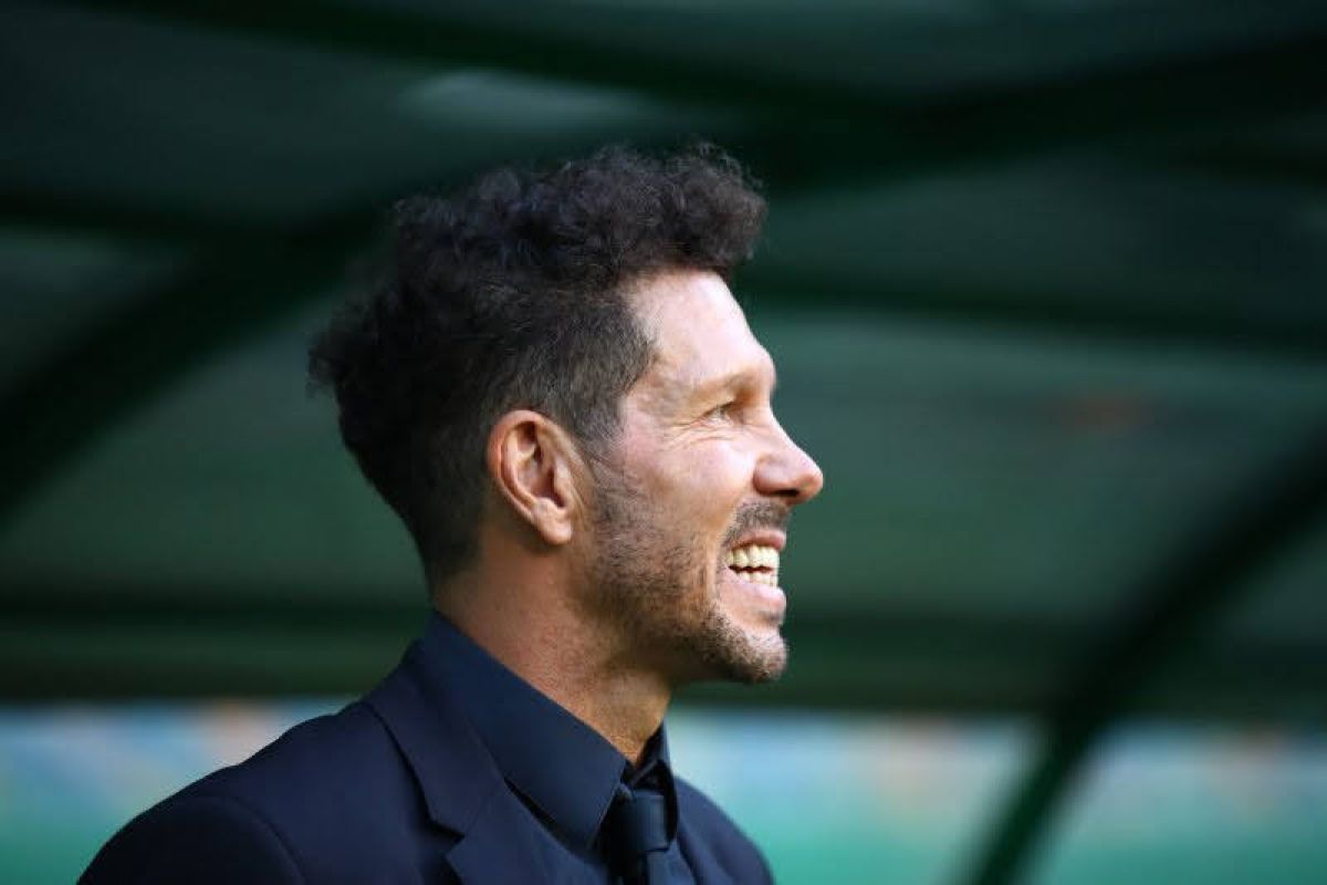 Atletico Madrid umumkan Diego Simeone positif COVID-19