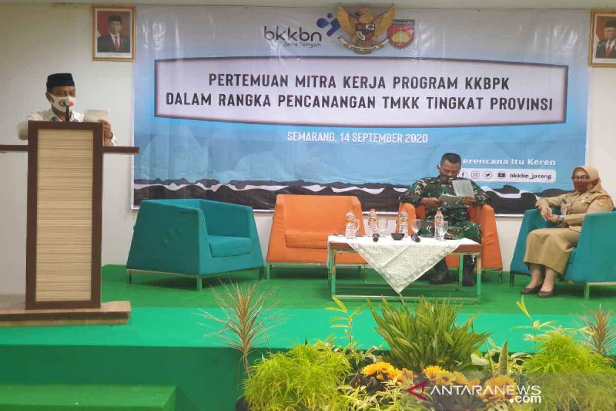 BKKBN-TNI bersama tingkatkan pemakaian alat kontrasepsi