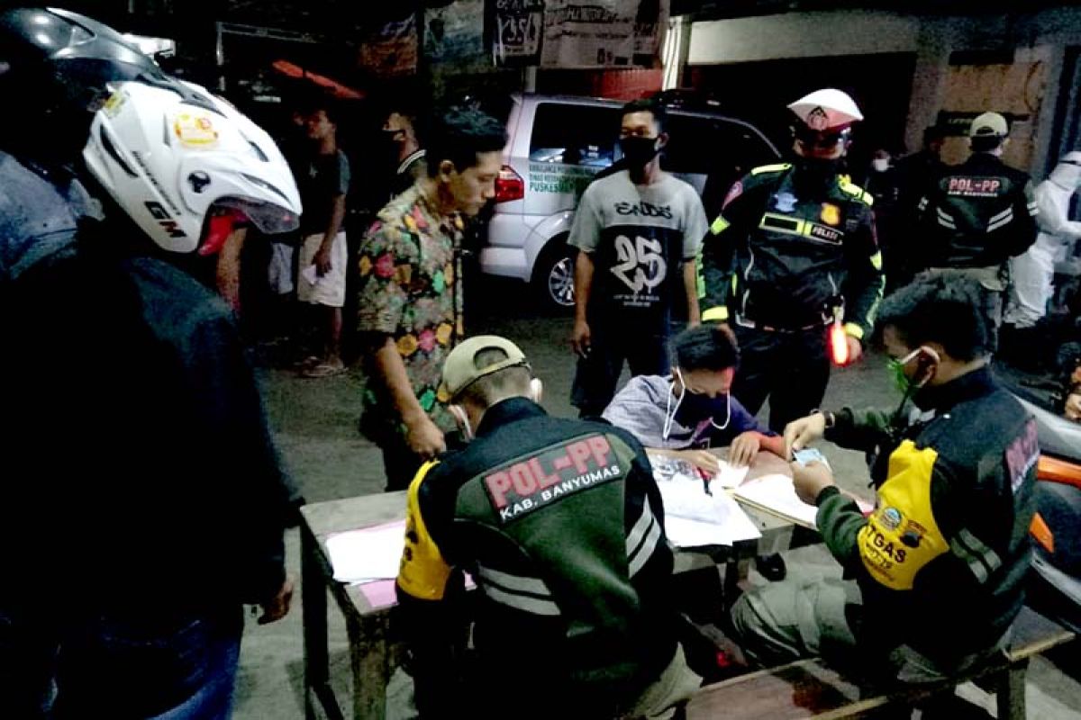 Puluhan orang terjaring operasi protokol kesehatan di Banyumas