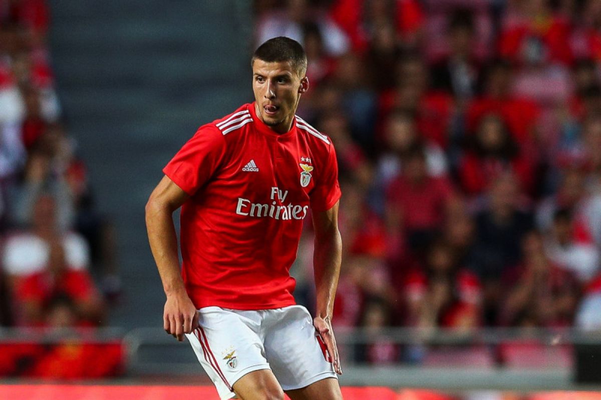 Man City dan Benfica gelar pertemuan untuk transfer Ruben Dias