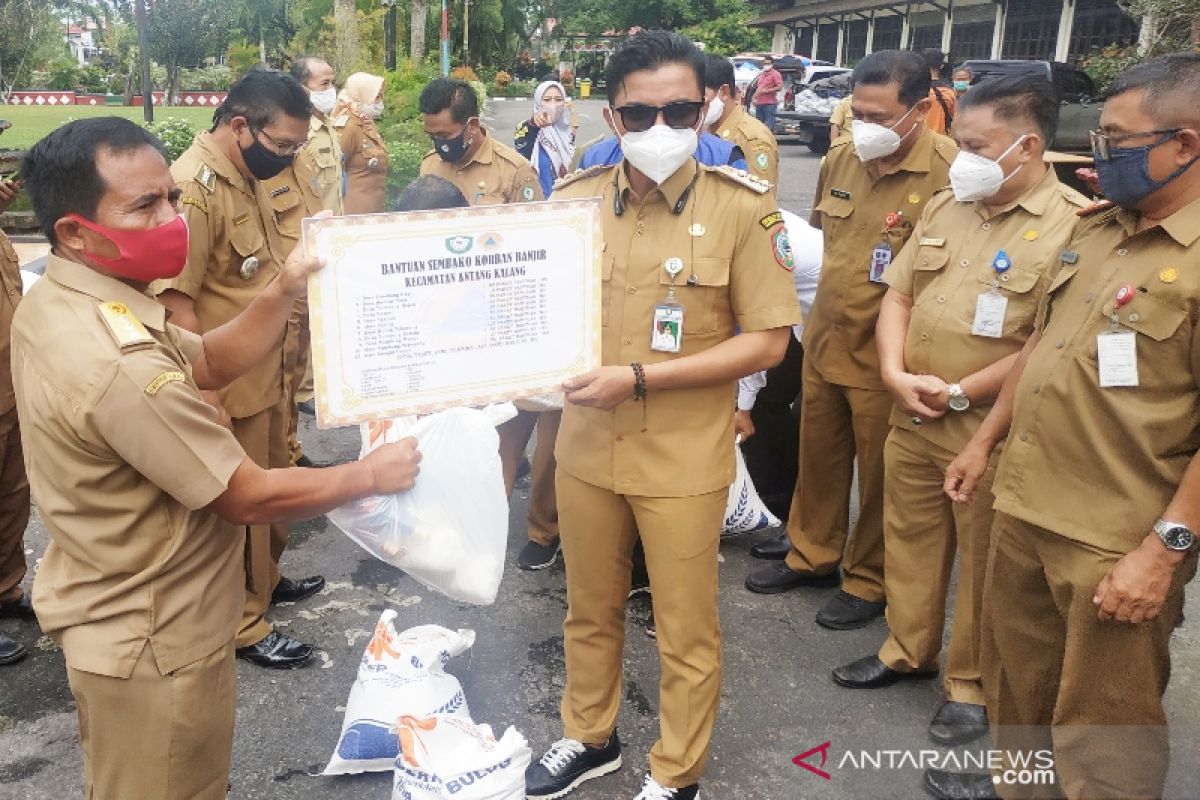 Pemkab Kotim salurkan bantuan untuk korban banjir di enam kecamatan