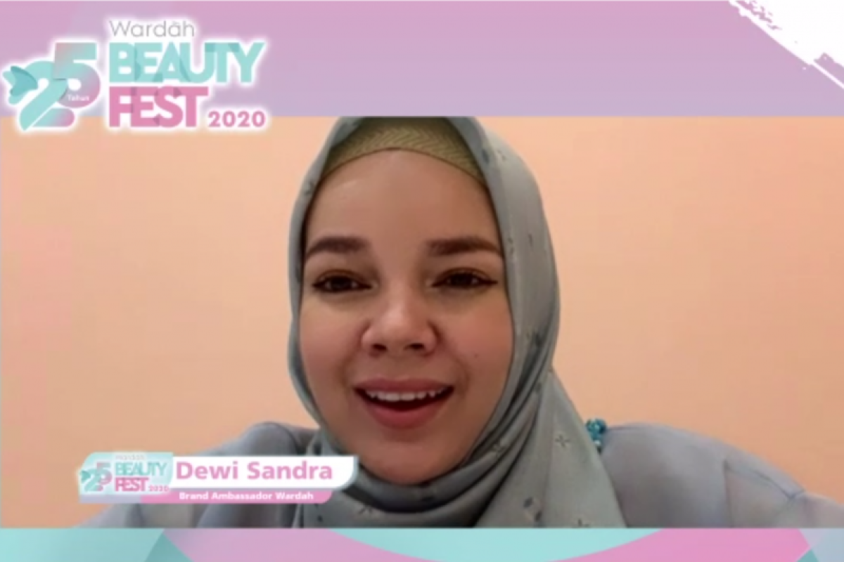 "Positivity", tips Dewi sandra hadapi pandemi