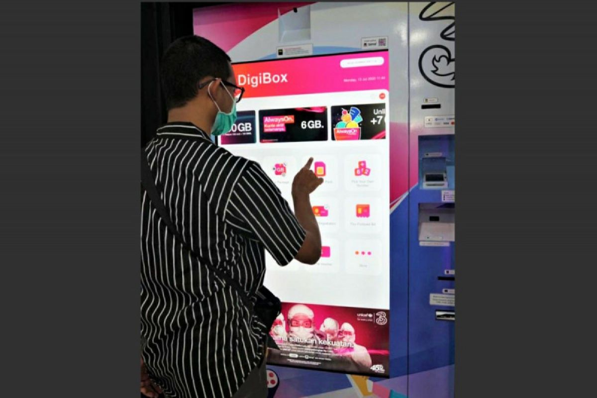 Layanan online to offline dari 3 diperluar di 3Digibox