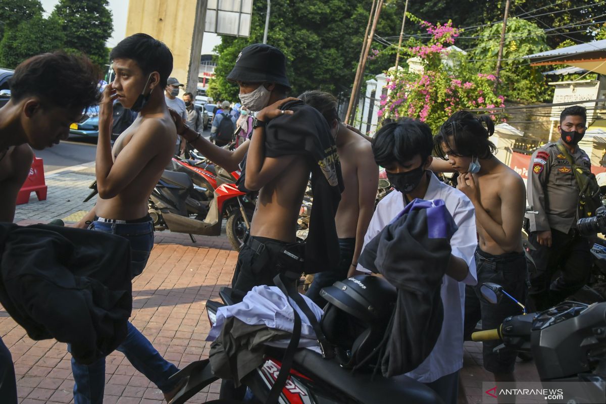 Antisipasi demo, Polisi alihkan lalu lintas di sekitar Istana Merdeka