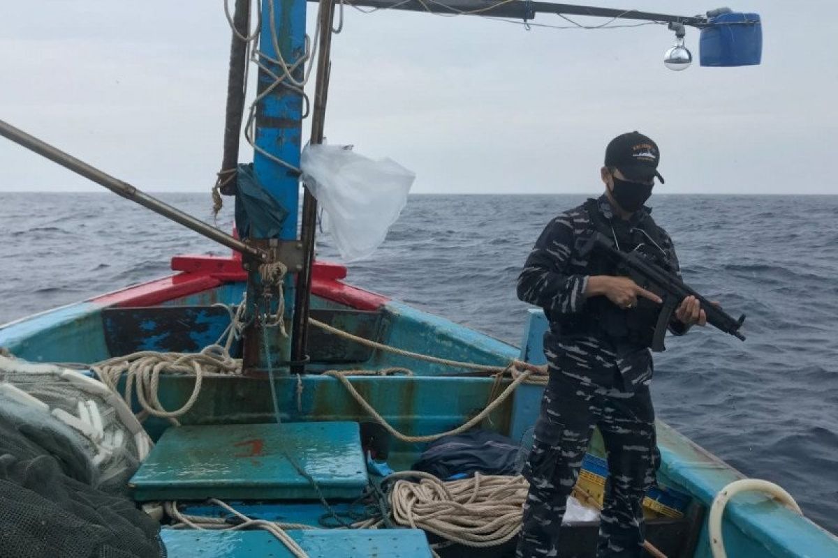 TNI AL tangkap kapal Vietnam lakukan ilegal fishing di laut Natuna Utara