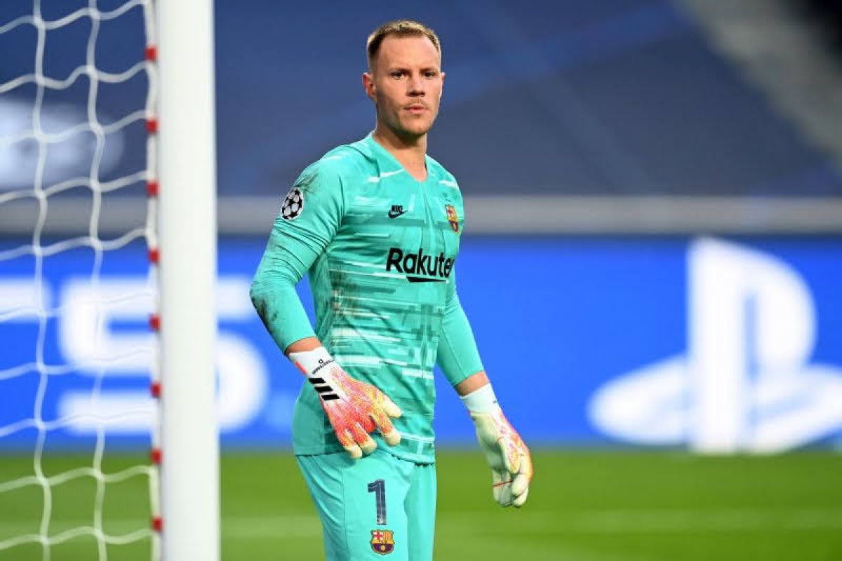 Ter Stegen ingin jadi pemain bergaji tertinggi kedua di Barcelona