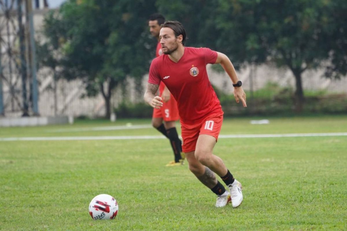 Klok dan Osvaldo cetak dua gol dalam laga internal Persija Jakarta