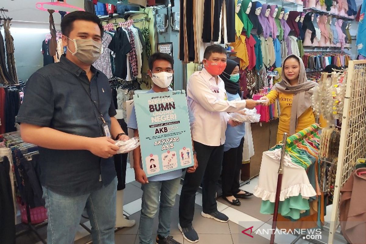 Satgas Bencana Nasional BUMN bagikan ribuan masker kepada masyarakat Kalteng