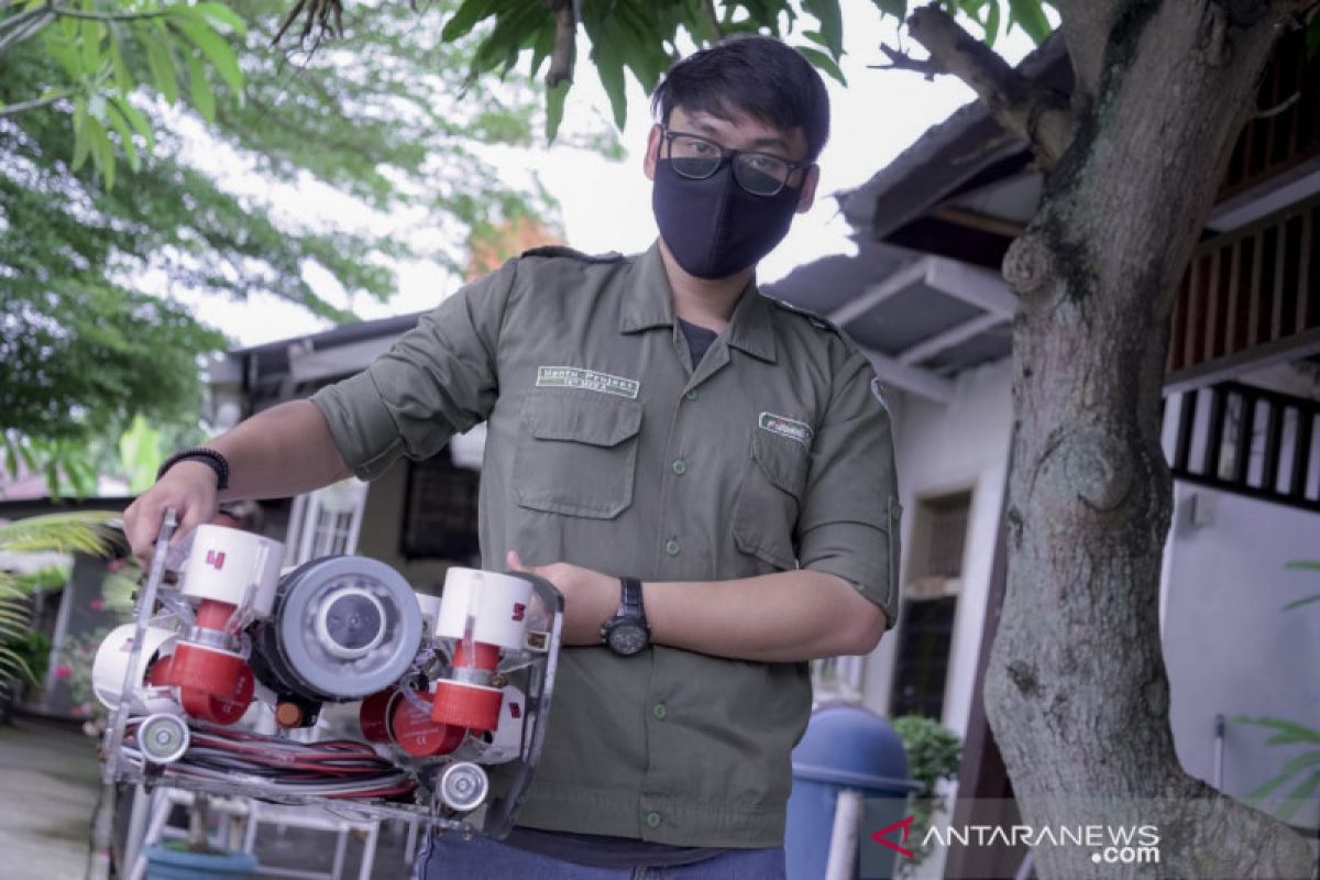 Mahasiswa PCR ciptakan robot bawah air