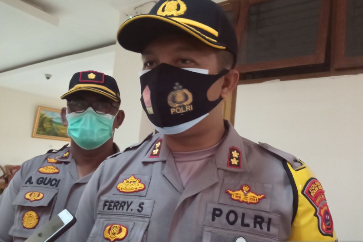 Polres Solok Kota kerahkan puluhan personel dukung penegakan Perda AKB di Solok