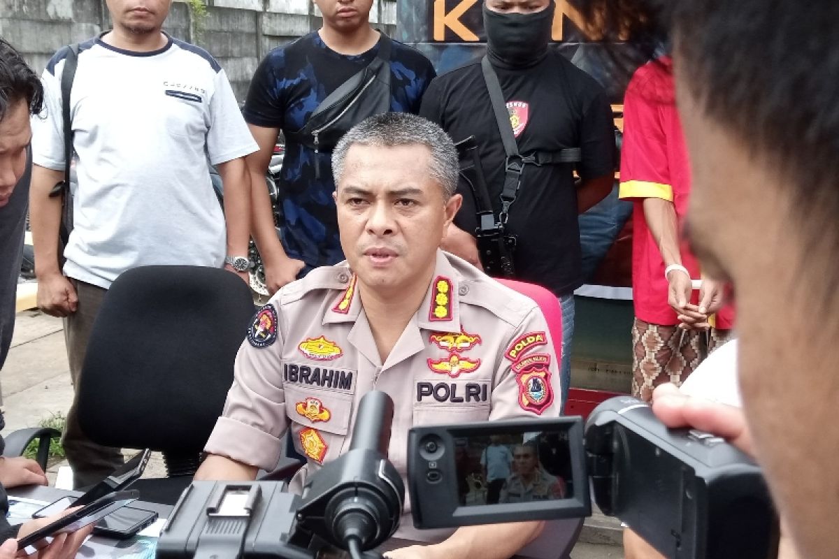 Pengambilan jenazah secara paksa, Polisi tangkap dua provokator keluarga pasien COVID-19