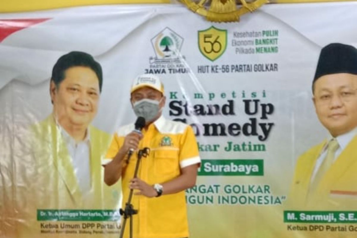 Cara Golkar kritik kebijakan pemerintah lewat lomba komedi di Kota Surabaya