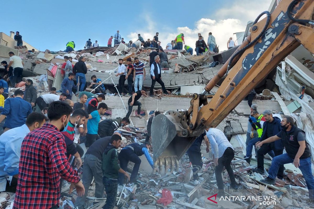 Korban tewas gempa bumi Turki dan kepulauan Yunani jadi 19 orang