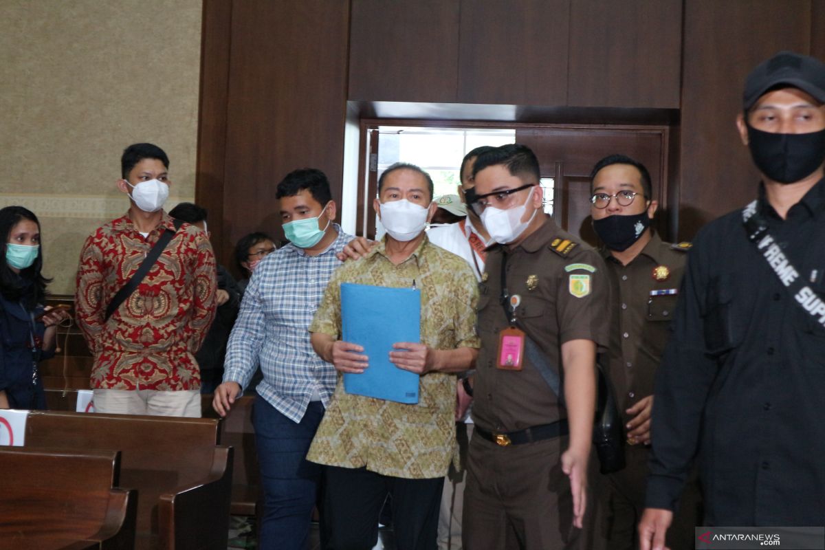 Joko Tjandra didakwa suap jaksa dan dua petinggi Polri Rp15 miliar